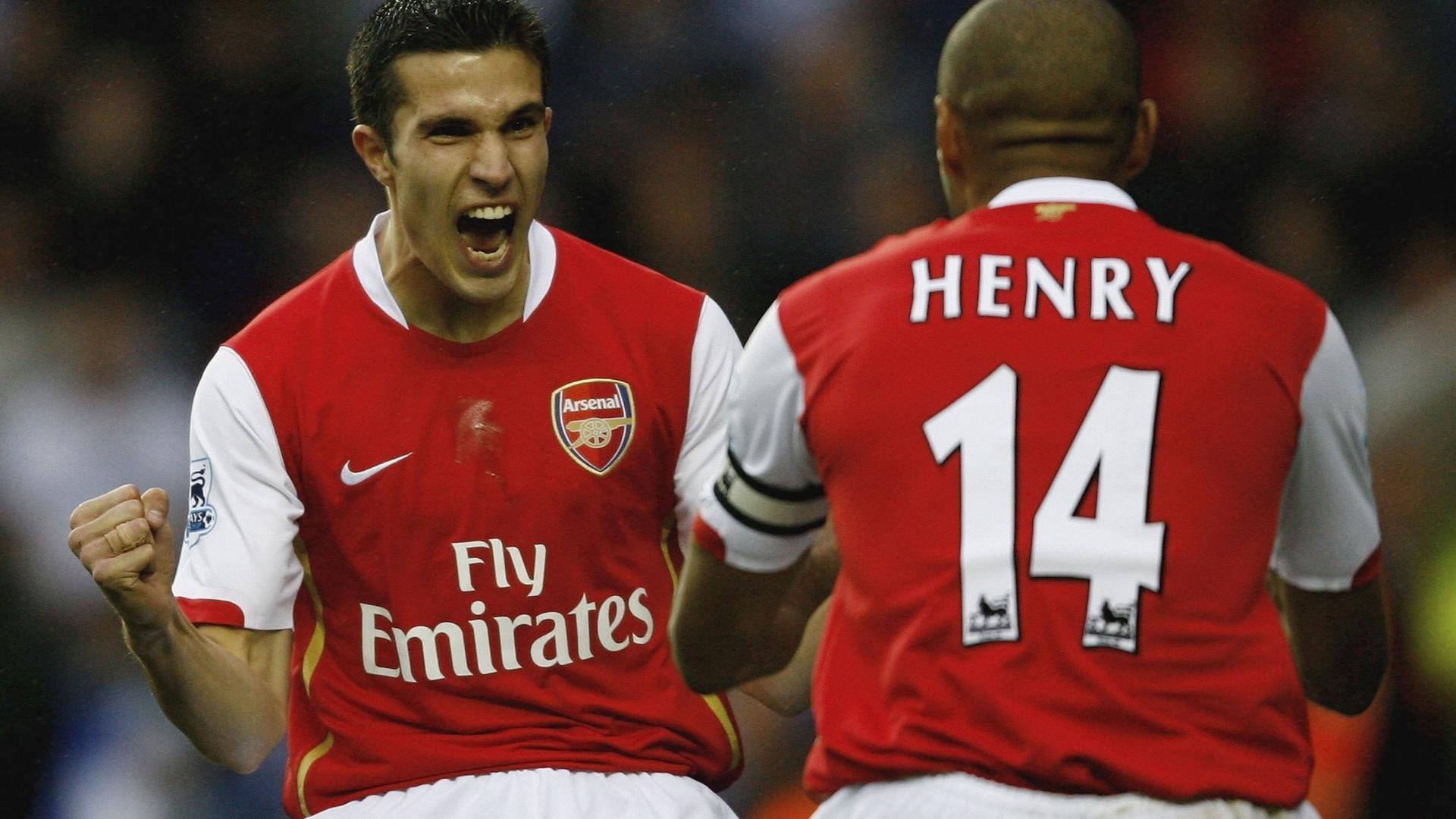 世界杯“球迷签名墙”成为当地新晋网红打卡点