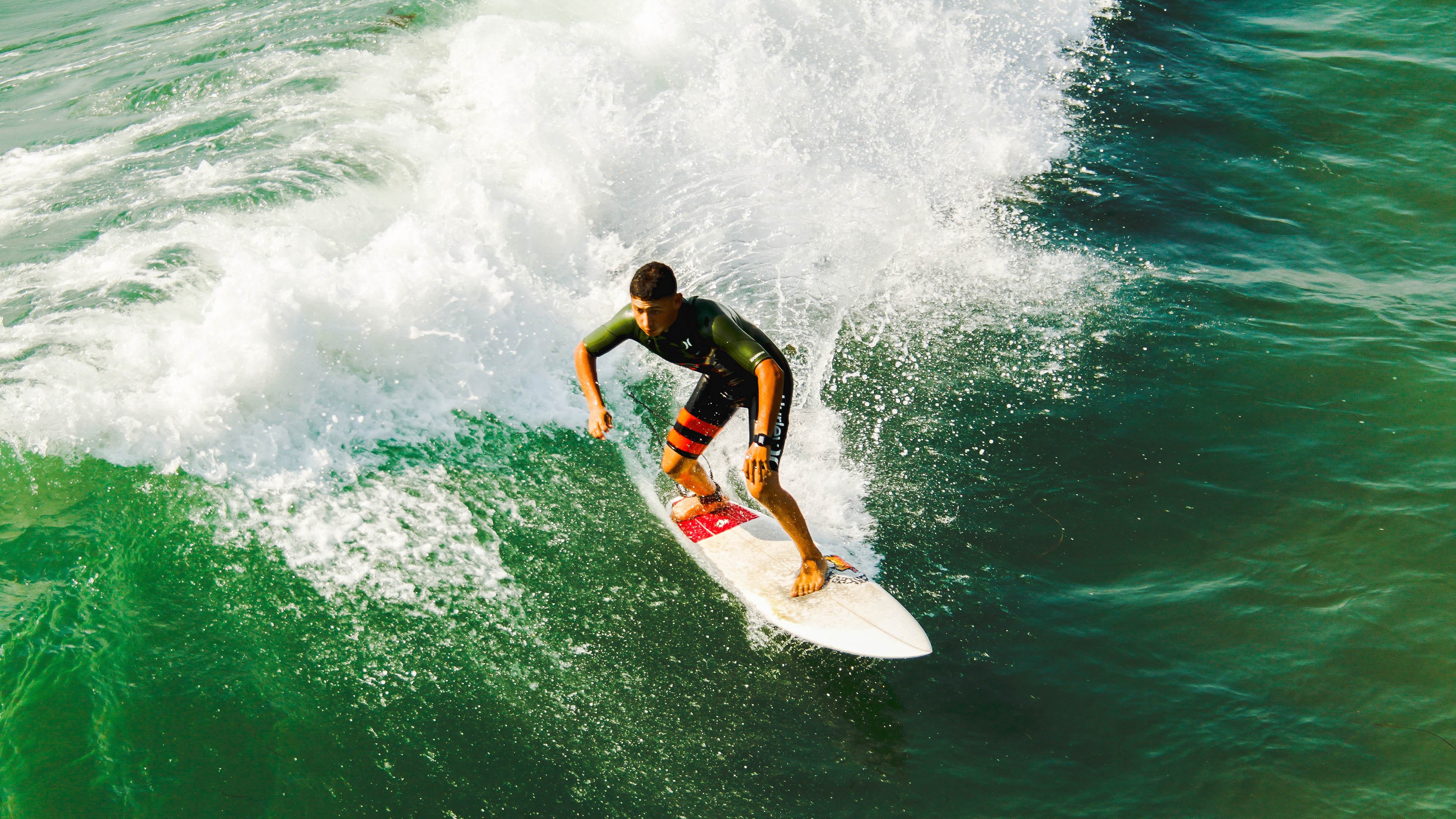勇士三分雨震撼全场